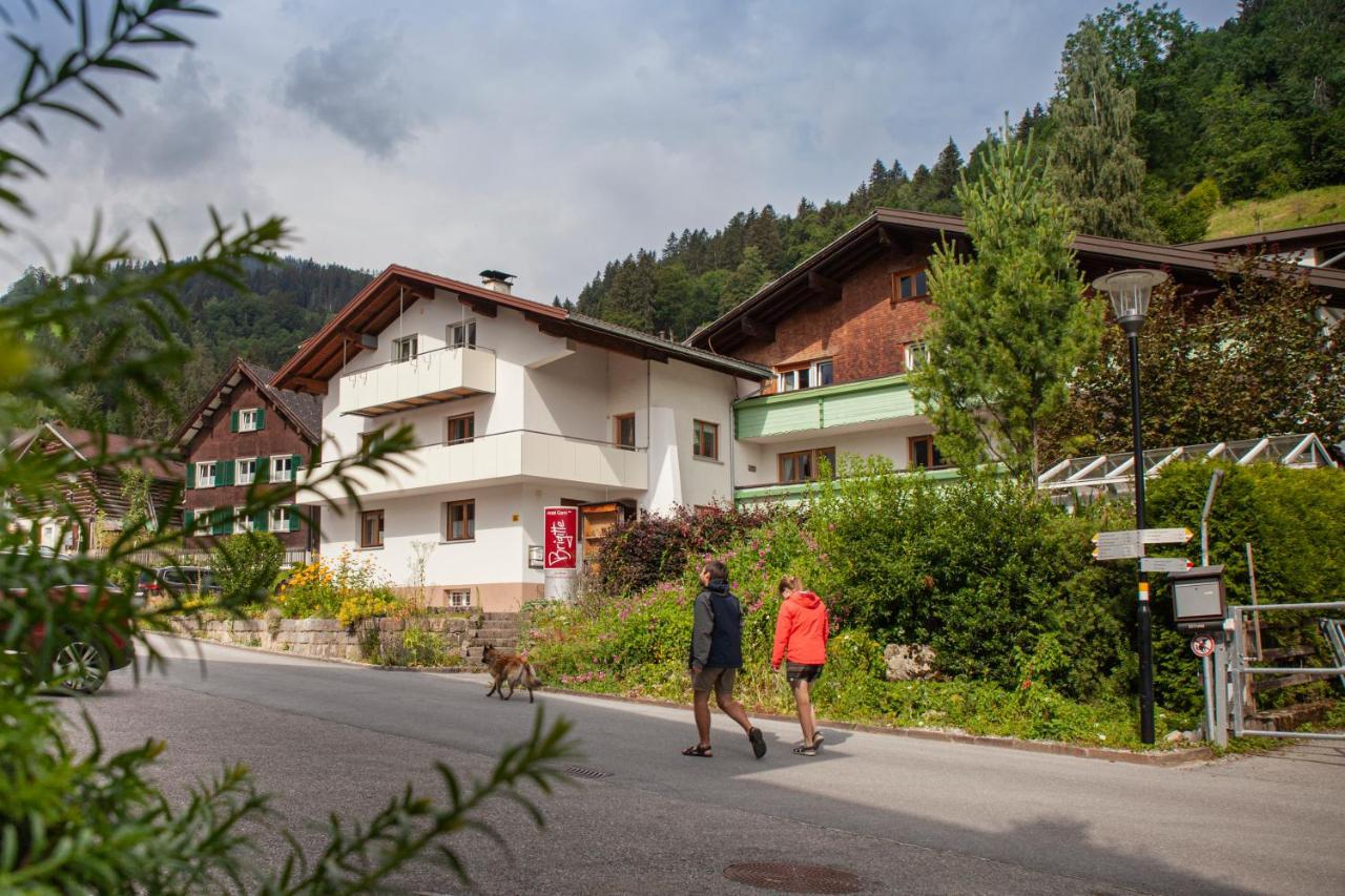 Hotel Garni Brigitte Bürserberg Exterior foto