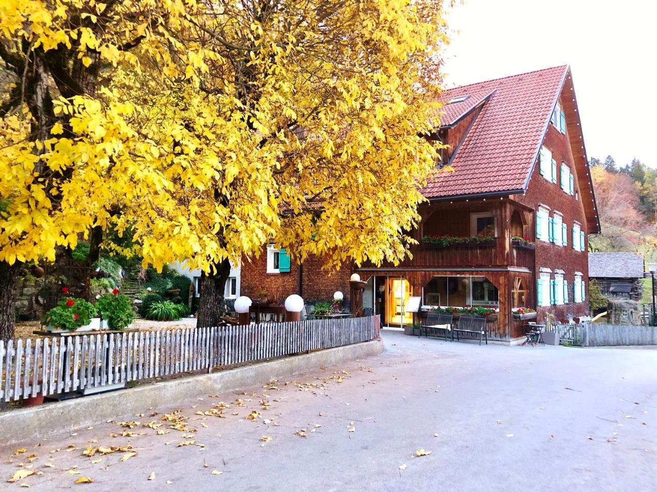 Hotel Garni Brigitte Bürserberg Exterior foto