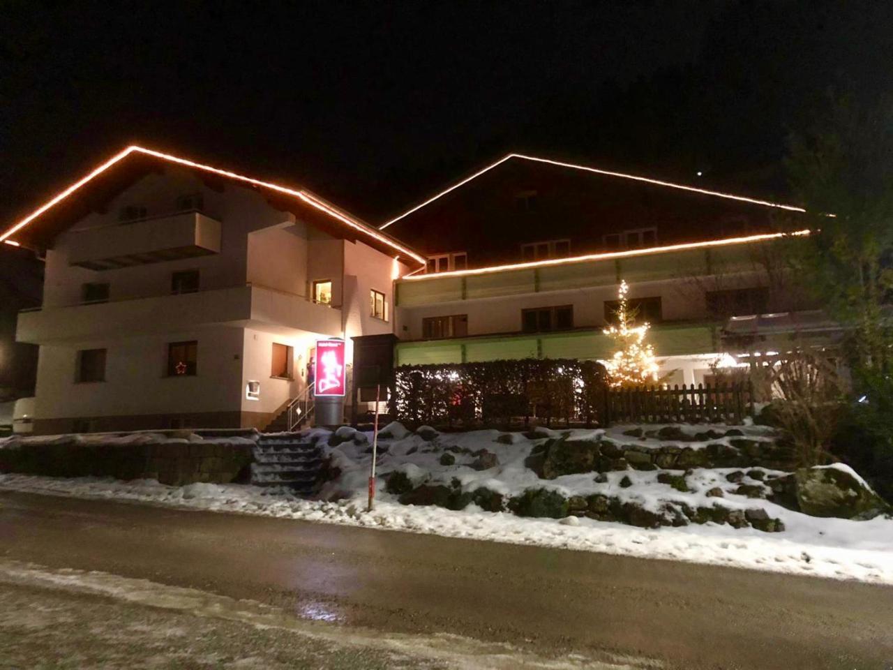 Hotel Garni Brigitte Bürserberg Exterior foto